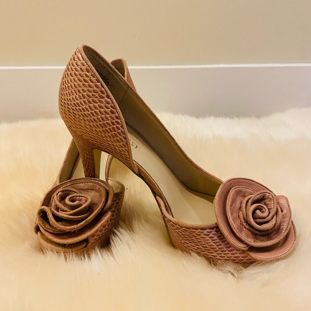 Nine West high heel sandal